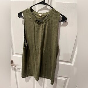 Zyia Active Stylish Olive Sleeveless Top